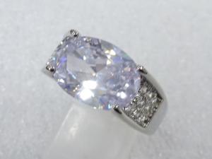 クリスタル　指輪(18号)